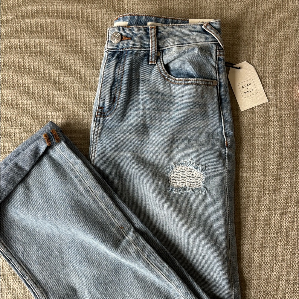Cleo + Wolf jeans size 26 nwt